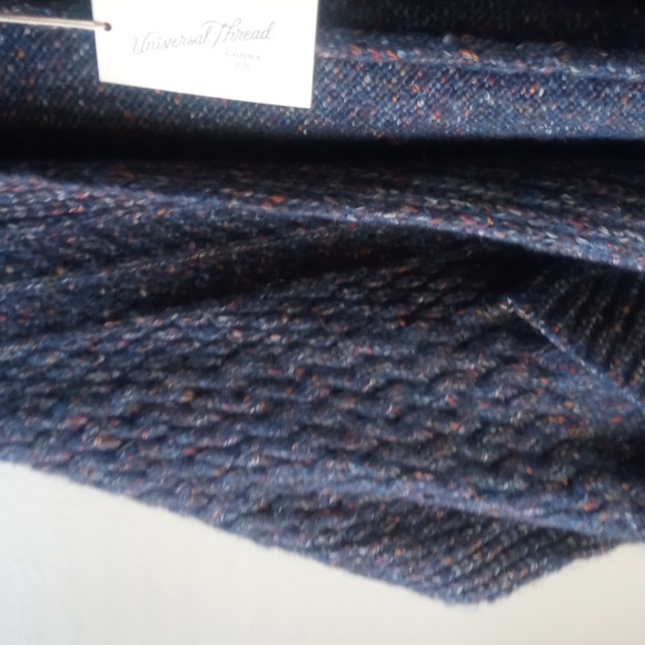 Universal Thread Shrug Sweater - Picture 11 of 11